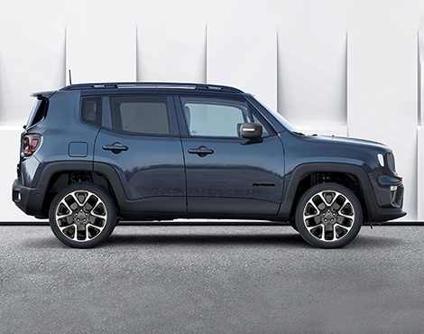 https://www.partsch-fcagroup.at/content/dam/ddp-dws/it/master-italia/model_pages_2022/jeep/renegade_4xe/model_page/jeep_renegade_4xe_esterni.jpg